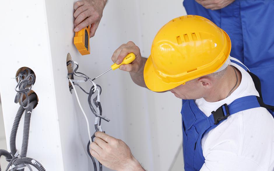 taux horaire électricien Limours